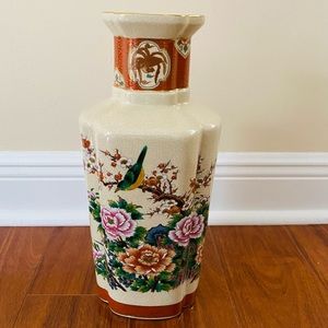 Vtg Kutani Japanese Vase with Avian Sakura Cherry Blossom Peonies Crackle Glaze